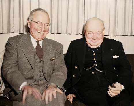 Harry Truman e Winston Churchill, respetivamente Presidente dos Estados Unidos e primeiro-ministro britânico