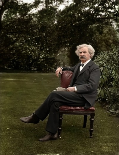 Mark Twain em seu jardim, cerca de 1900