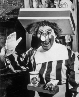 A primeira versão do palhaço Ronald McDonald, em 1963